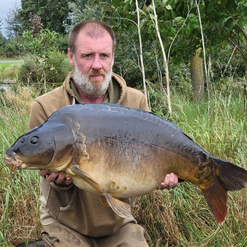 Mark with Ben weighing 41lb 8oz